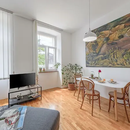 Markaat Apartamento Pula